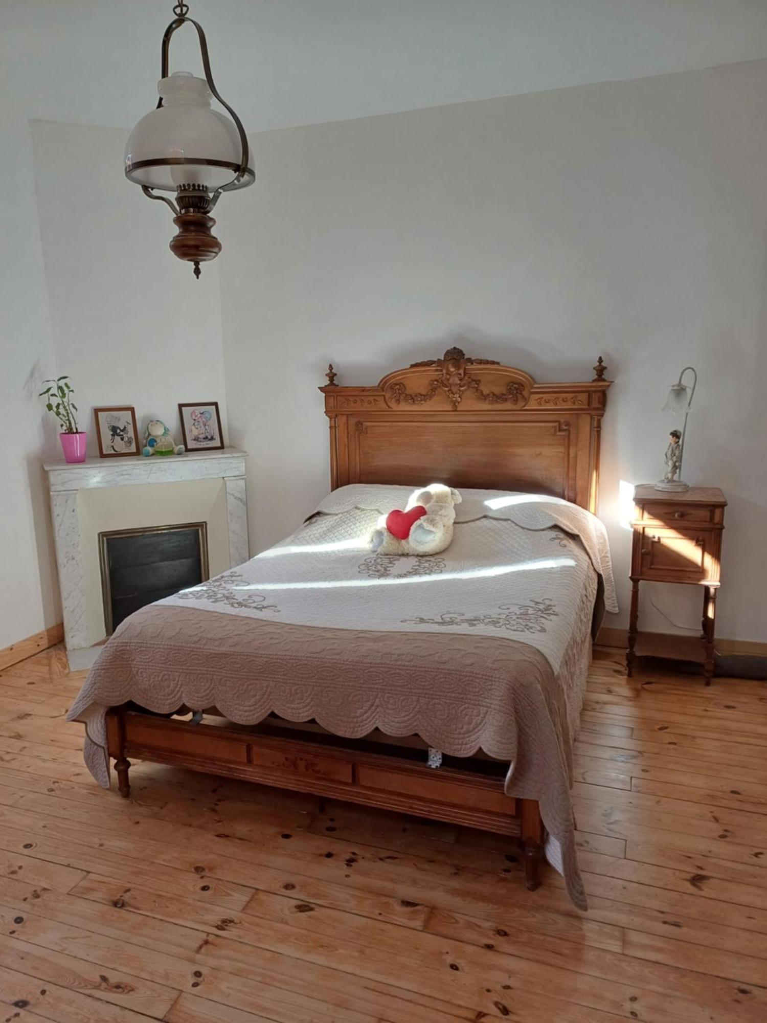 E Lu Chantauziau La Monnerie-le Montel Buitenkant foto